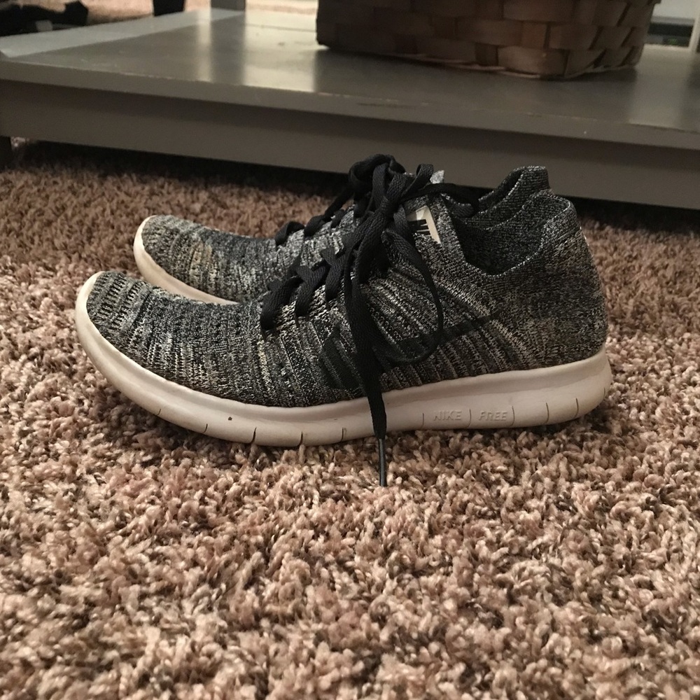 COPY - Nike Free Flyknit shoes size 7